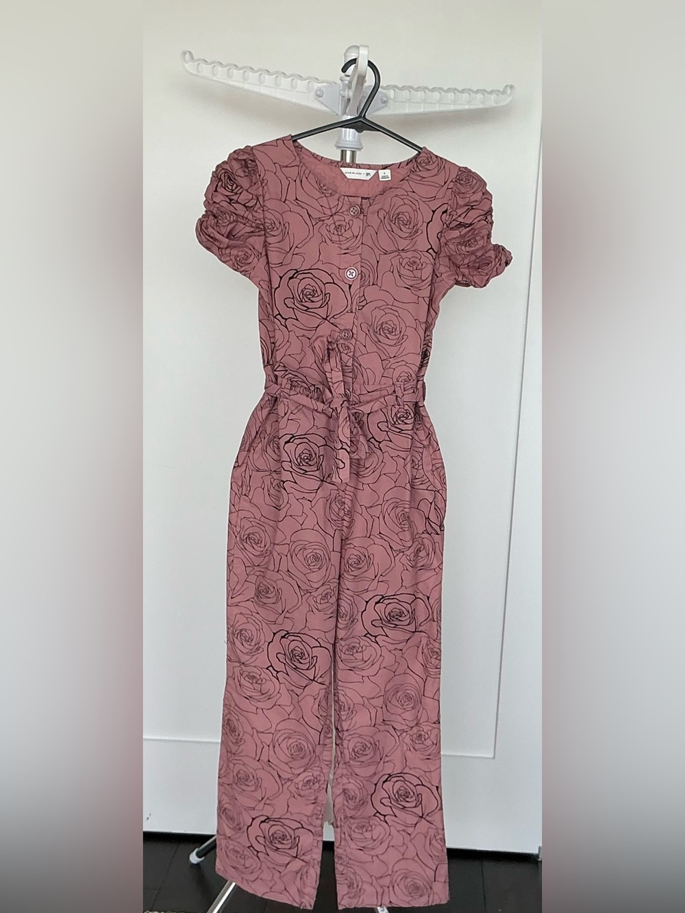 Janie and Jack x HFR Mauve Rose-Print Romper with Tie Waist